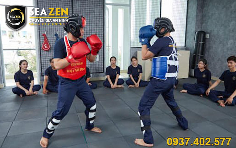 Nhân viên Kubet chuyên nghiệp được huấn luyện khắt khe