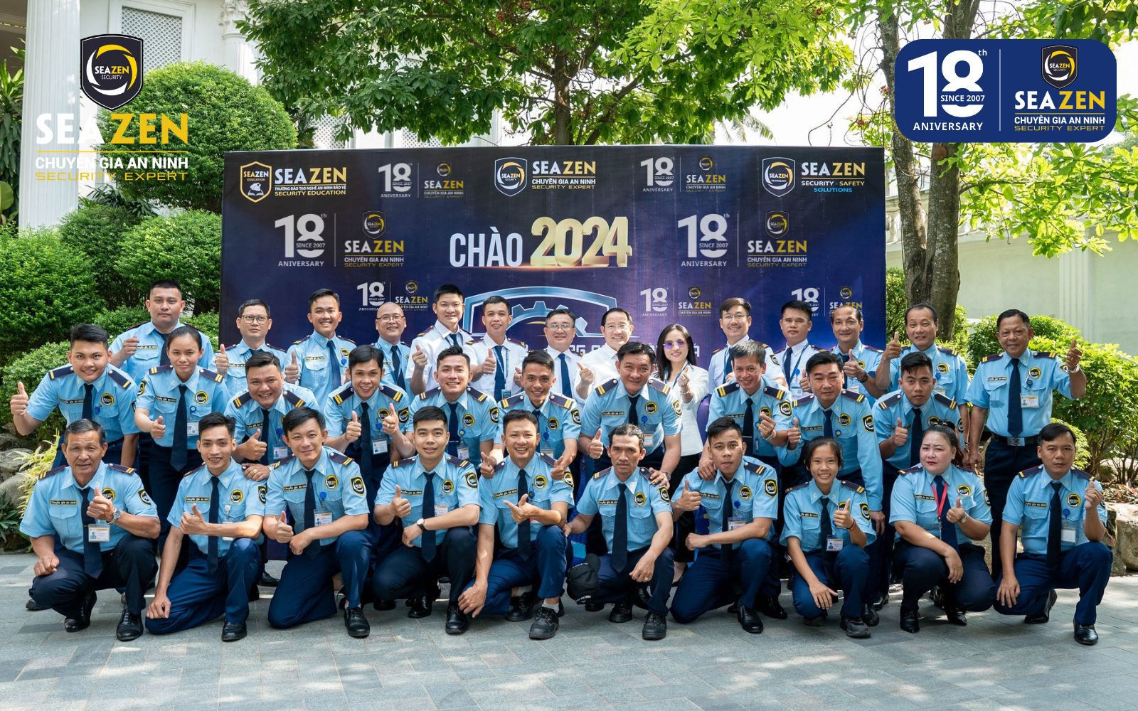 Hình chụp tập thể kỷ niệm 18 năm Chào 2024 Công ty Kubet hình chụp tập thể (2)