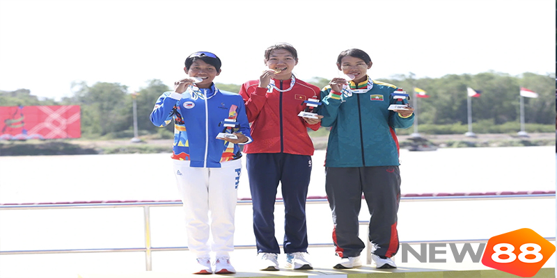 Hồ Thị Duy thi đấu thuyền đơn nữ hạng nhẹ tại SEA Games 33