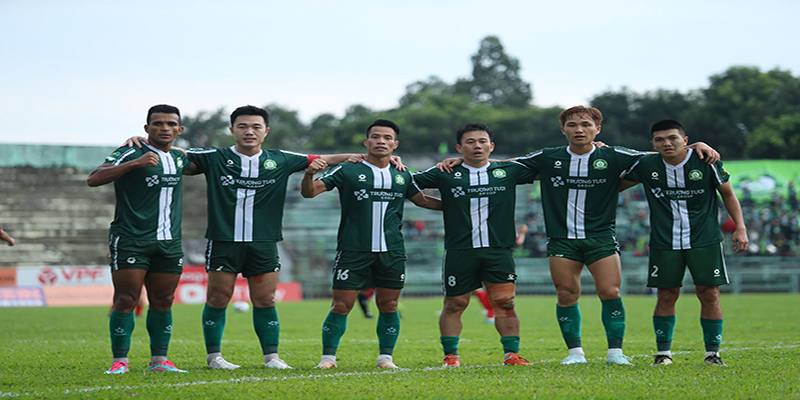 Trường Tươi Đồng Nai ăn mừng chiến thắng